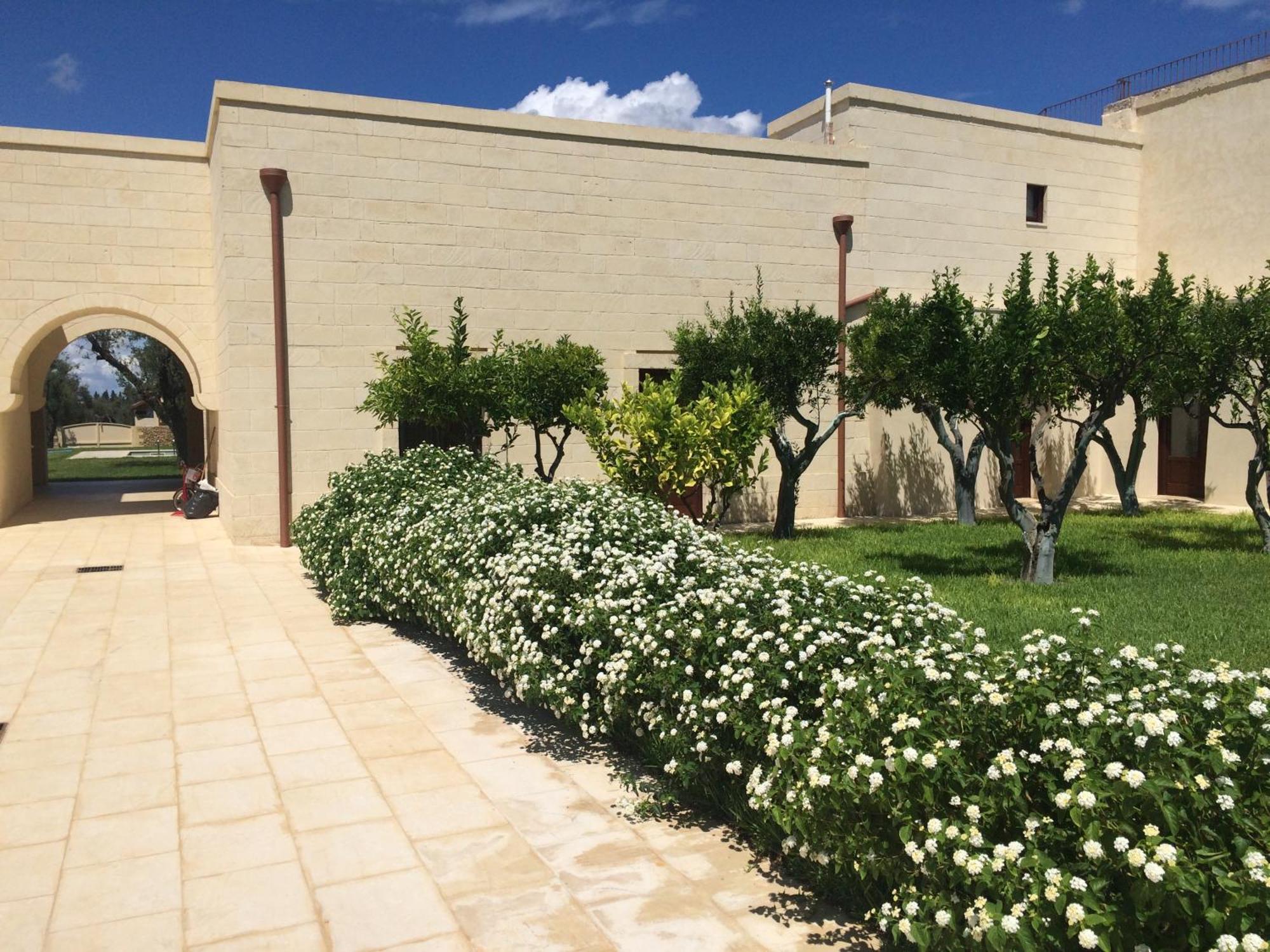 Masseria San Polo Squinzano Exterior photo